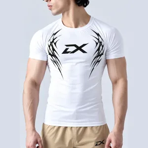 Men’s seamless T-shirt with breathable moisture-wicking fabric for gym and sports.